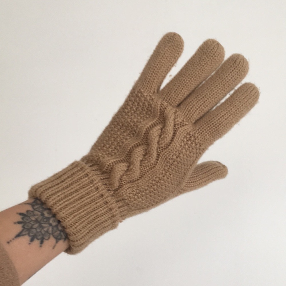 Vintage Boheme Gloves - Picture 1 of 2